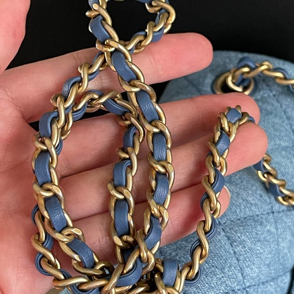 ❌SOLD❌NEW Chanel Denim Square Mini Pearl Crush Flap Bag 22C - Picture 9 of 14